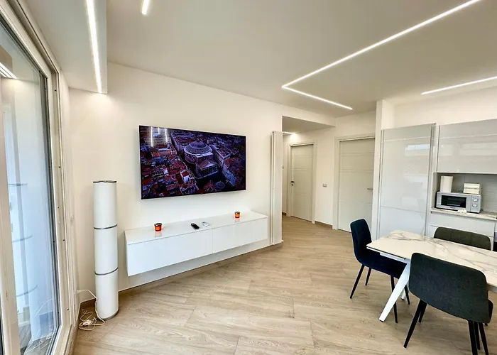 Luxury Togliatti * רומא